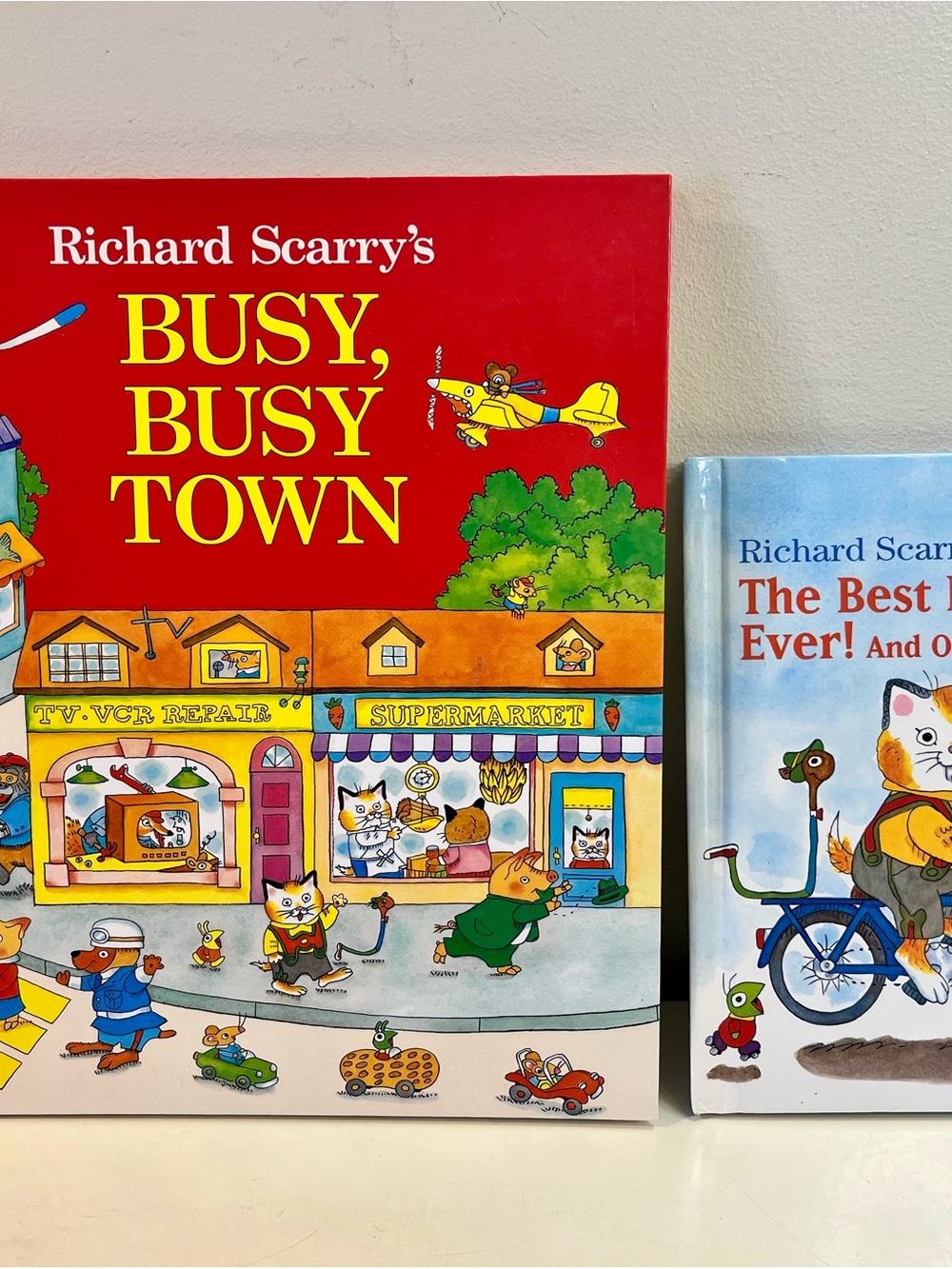 Vintage Richard Scarry Book Lot of 2 - Busy, Busy Town, The Best Mistake Ever!